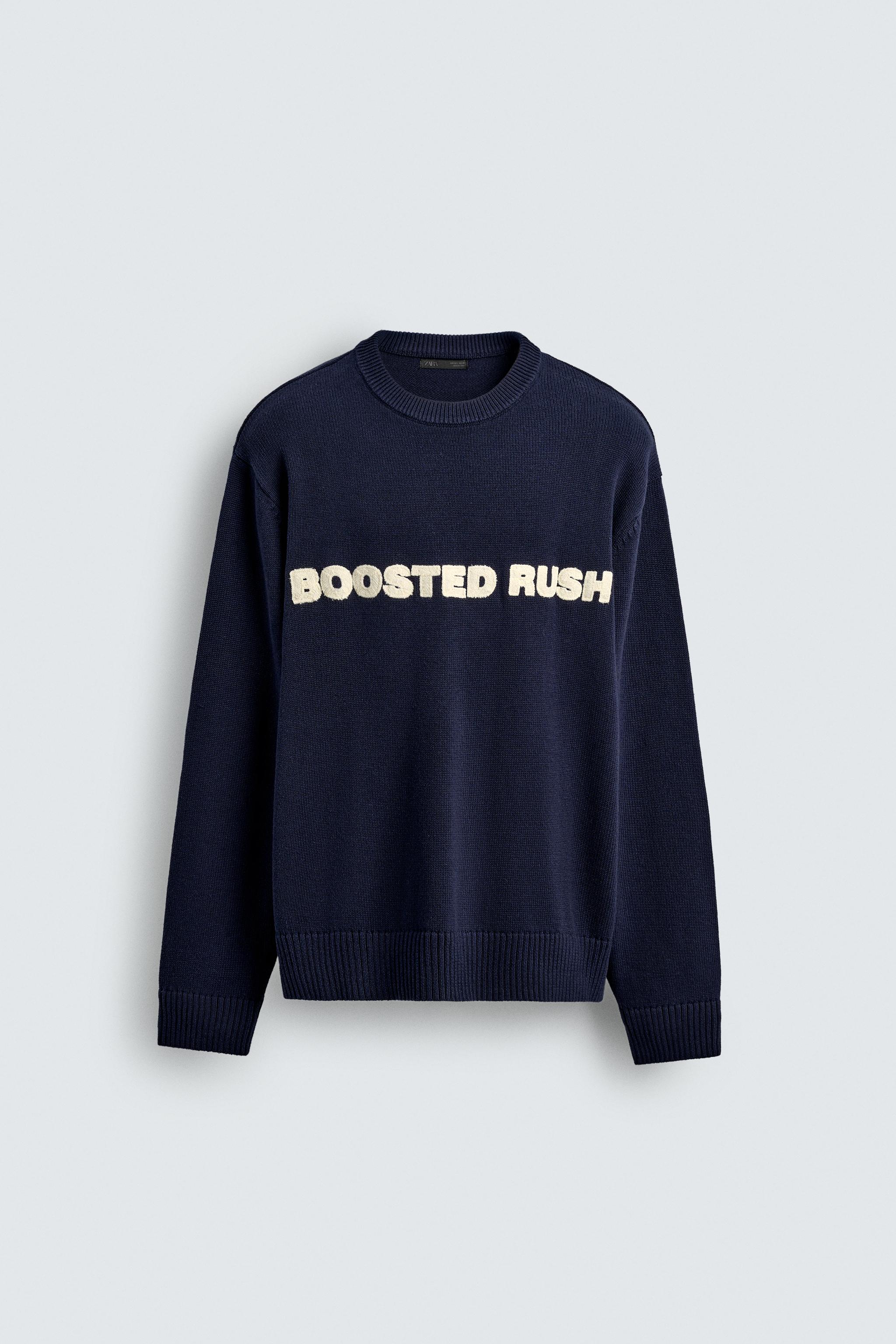 PULL AVEC INSCRIPTION BRODÉE